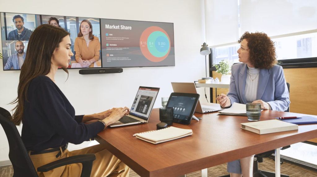 Visio id srl est votre partenaire pour la Vente et l'Installation de solution de visioconférence HP Poly Studio X32